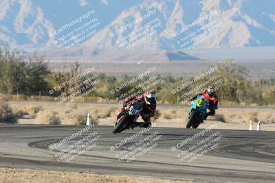 media/Dec-07-2025-CVMA (Sun) [[3e7d2de5dc]]/Race 18-Formula Twins-Formula 40 UL/